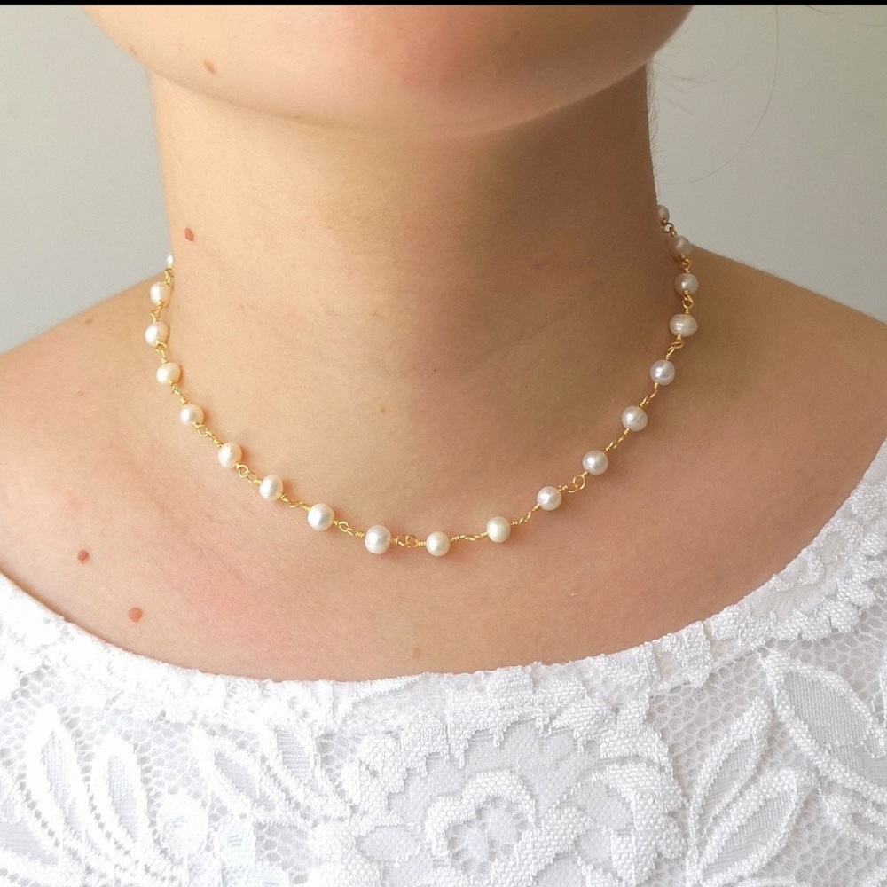Freshwater Pearl Necklace Gold beaded choker